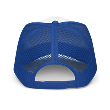 Load image into Gallery viewer, SIZE MATTERS TRUCKER HAT
