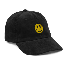Load image into Gallery viewer, SMILEY CORDUROY CAP
